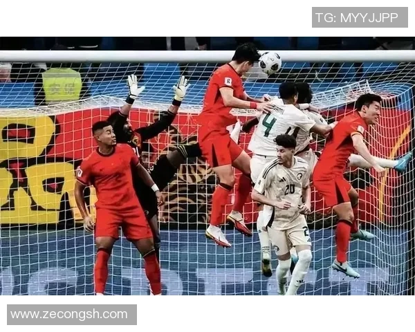 深圳足球队配合引发热议球迷对战术执行和团队默契的不同看法